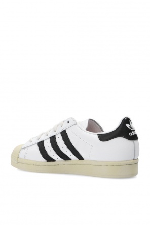 Adidas superstar skulls hotsell